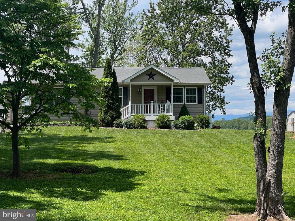 18198 BIRMINGHAM RD., CULPEPER, Virginia 22701, 3 Bedrooms Bedrooms, ,2 BathroomsBathrooms,Residential,18198 BIRMINGHAM RD.,VACU2010492 MLS # VACU2010492