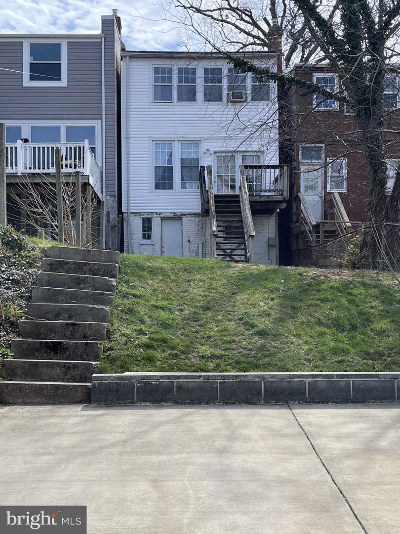 323 VARNUM ST NW, WASHINGTON, District Of Columbia 20011, 3 Bedrooms Bedrooms, ,2 BathroomsBathrooms,Residential,For sale,323 VARNUM ST NW,DCDC2192222 MLS # DCDC2192222