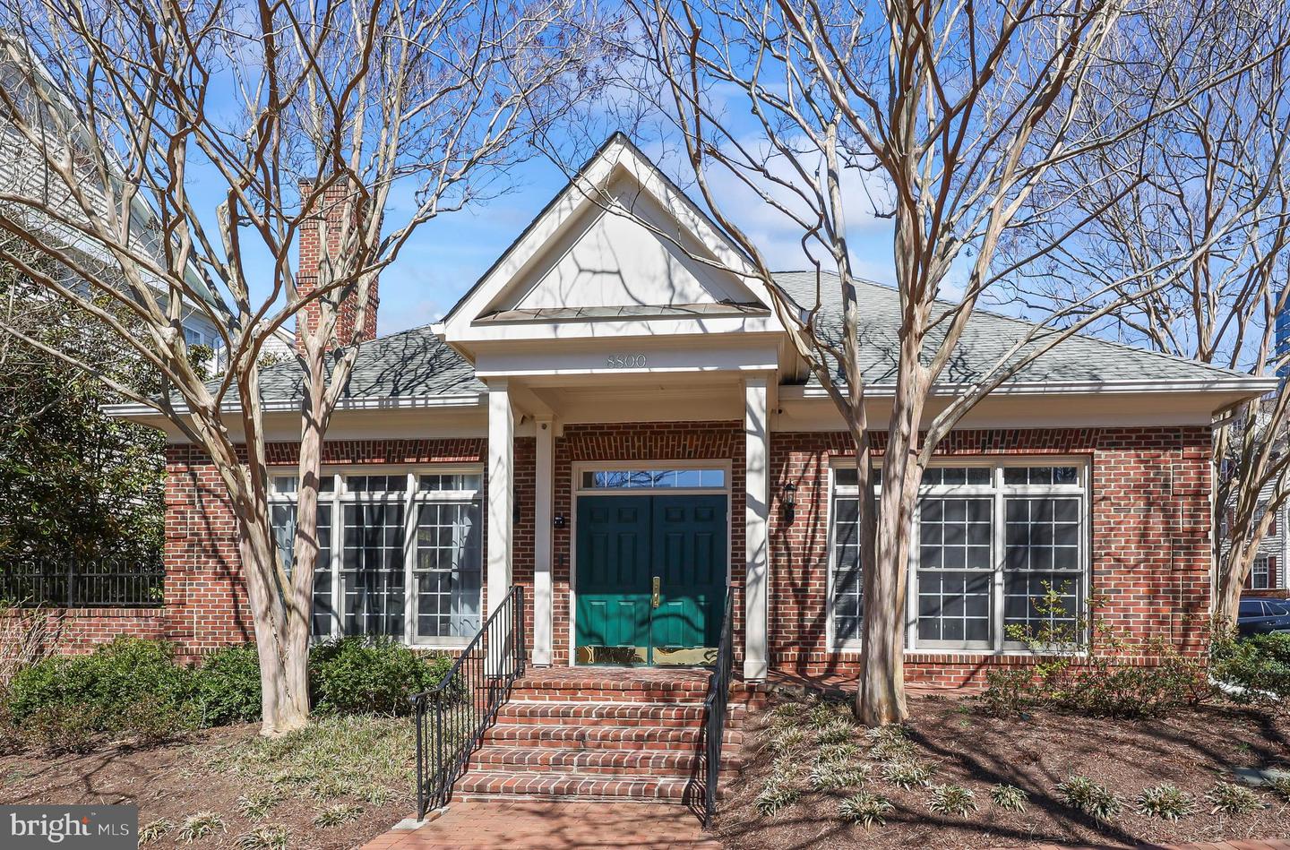 8861 ASHGROVE HOUSE LN, VIENNA, Virginia 22182, 3 Bedrooms Bedrooms, ,3 BathroomsBathrooms,Residential,For sale,8861 ASHGROVE HOUSE LN,VAFX2229606 MLS # VAFX2229606