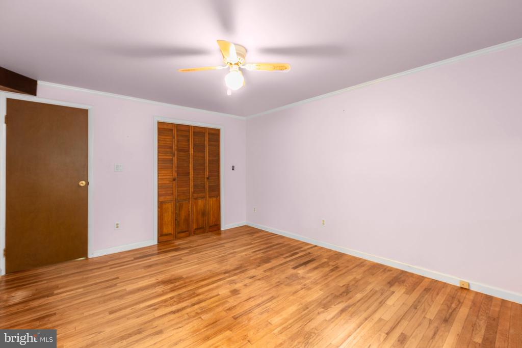 6000 HARTS RUN, SPOTSYLVANIA, Virginia 22551, 3 Bedrooms Bedrooms, ,2 BathroomsBathrooms,Residential,6000 HARTS RUN,VASP2032824 MLS # VASP2032824