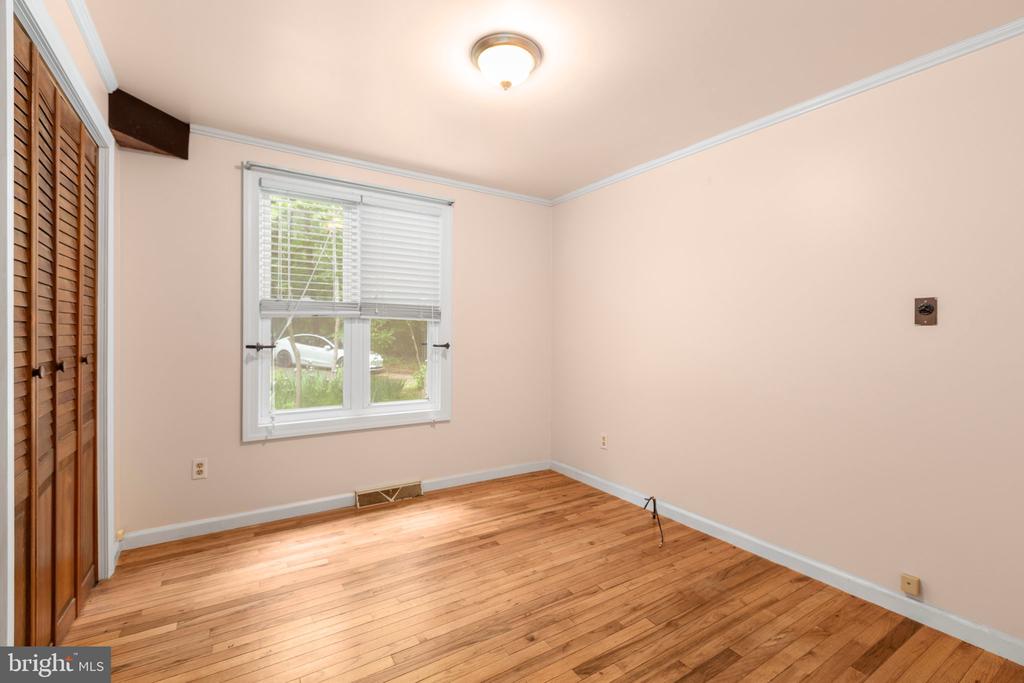 6000 HARTS RUN, SPOTSYLVANIA, Virginia 22551, 3 Bedrooms Bedrooms, ,2 BathroomsBathrooms,Residential,6000 HARTS RUN,VASP2032824 MLS # VASP2032824