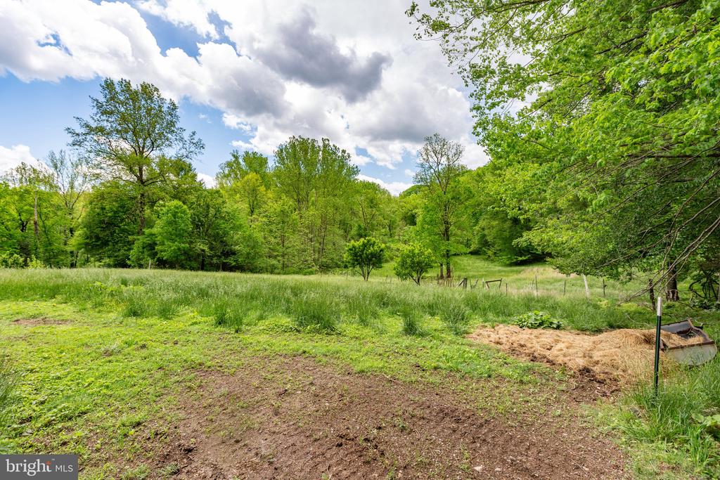 6000 HARTS RUN, SPOTSYLVANIA, Virginia 22551, 3 Bedrooms Bedrooms, ,2 BathroomsBathrooms,Residential,6000 HARTS RUN,VASP2032824 MLS # VASP2032824