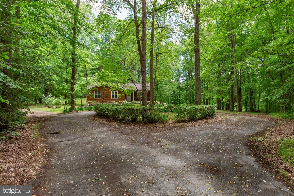 6000 HARTS RUN, SPOTSYLVANIA, Virginia 22551, 3 Bedrooms Bedrooms, ,2 BathroomsBathrooms,Residential,6000 HARTS RUN,VASP2032824 MLS # VASP2032824