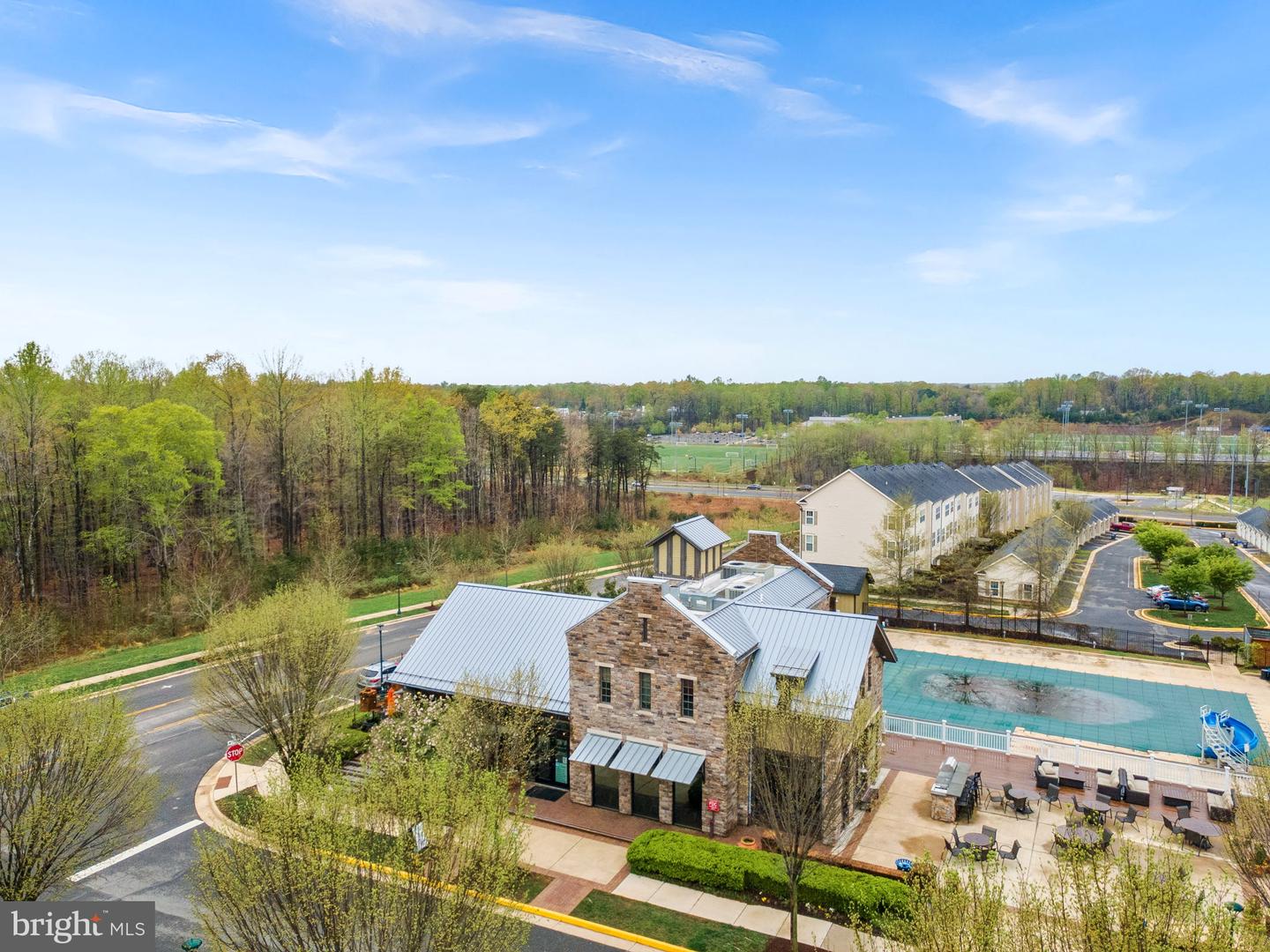 202 APRICOT ST, STAFFORD, Virginia 22554, 3 Bedrooms Bedrooms, 10 Rooms Rooms,3 BathroomsBathrooms,Residential,For sale,202 APRICOT ST,VAST2037338 MLS # VAST2037338
