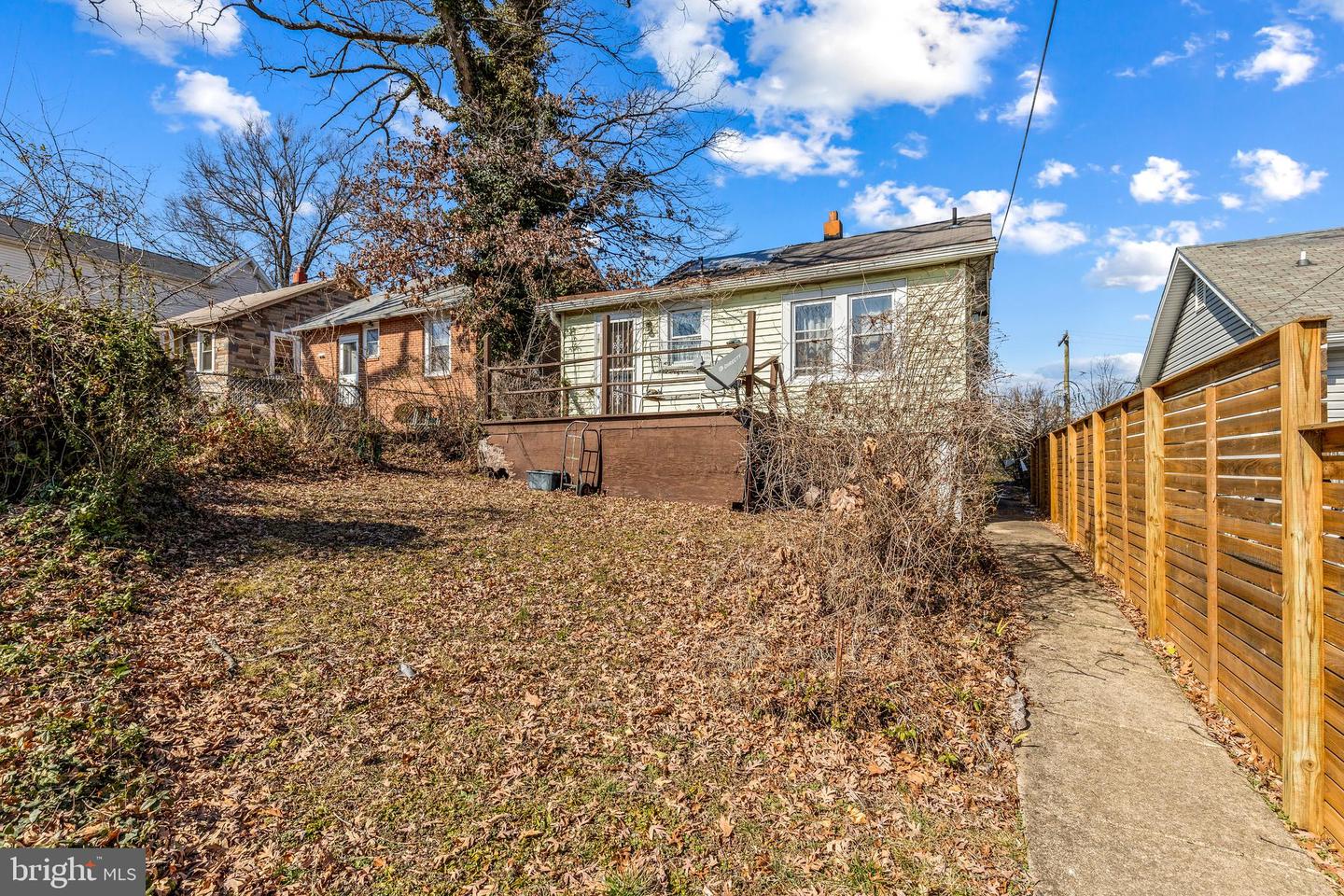 1323 IRVING ST NE, WASHINGTON, District Of Columbia 20017, 2 Bedrooms Bedrooms, ,1 BathroomBathrooms,Residential,For sale,1323 IRVING ST NE,DCDC2193448 MLS # DCDC2193448