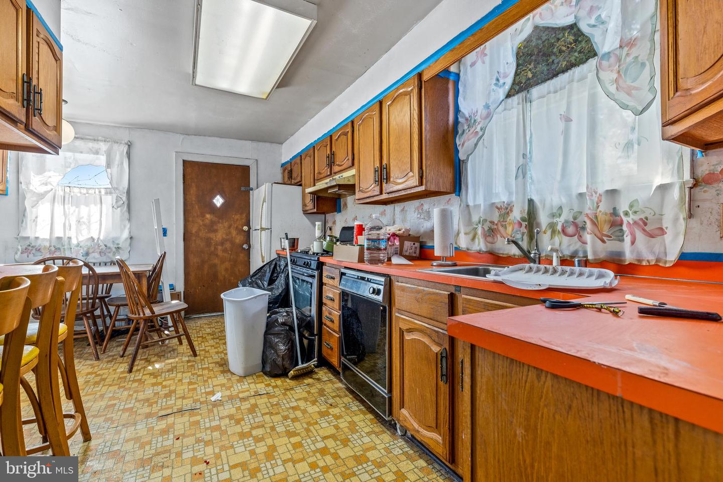 1323 IRVING ST NE, WASHINGTON, District Of Columbia 20017, 2 Bedrooms Bedrooms, ,1 BathroomBathrooms,Residential,For sale,1323 IRVING ST NE,DCDC2193448 MLS # DCDC2193448