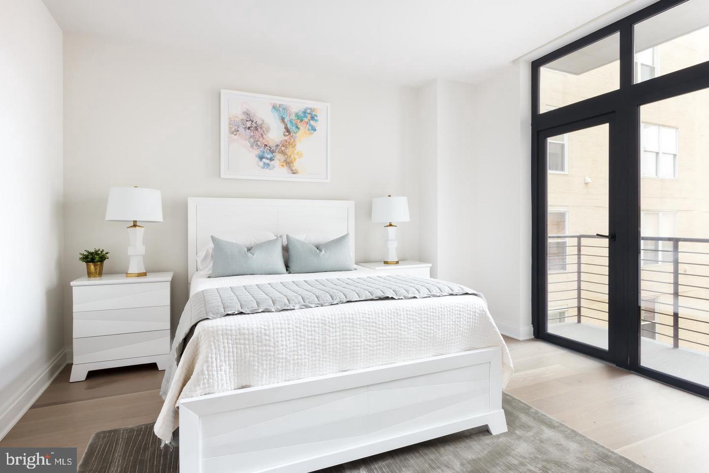1427 RHODE ISLAND AVE NW #301, WASHINGTON, District Of Columbia 20005, 2 Bedrooms Bedrooms, ,2 BathroomsBathrooms,Residential,For sale,1427 RHODE ISLAND AVE NW #301,DCDC2193952 MLS # DCDC2193952