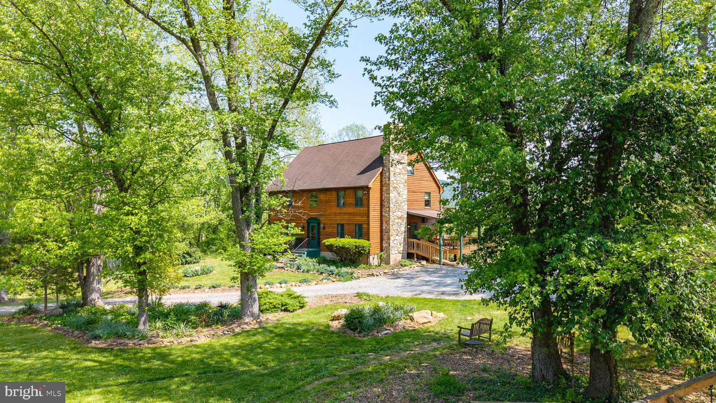 245 RIVER HOUSE LN, BOYCE, Virginia 22620, 4 Bedrooms Bedrooms, ,3 BathroomsBathrooms,Residential,For sale,245 RIVER HOUSE LN,VACL2003560 MLS # VACL2003560