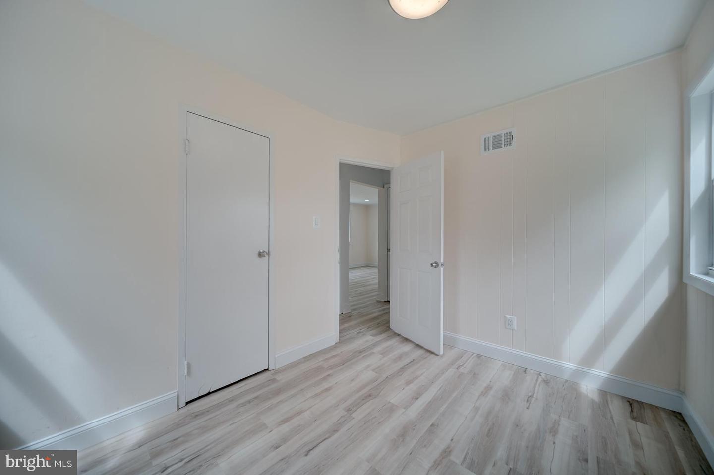 151 MARTIN DR, MANASSAS PARK, Virginia 20111, 3 Bedrooms Bedrooms, ,1 BathroomBathrooms,Residential,For sale,151 MARTIN DR,VAMP2002962 MLS # VAMP2002962