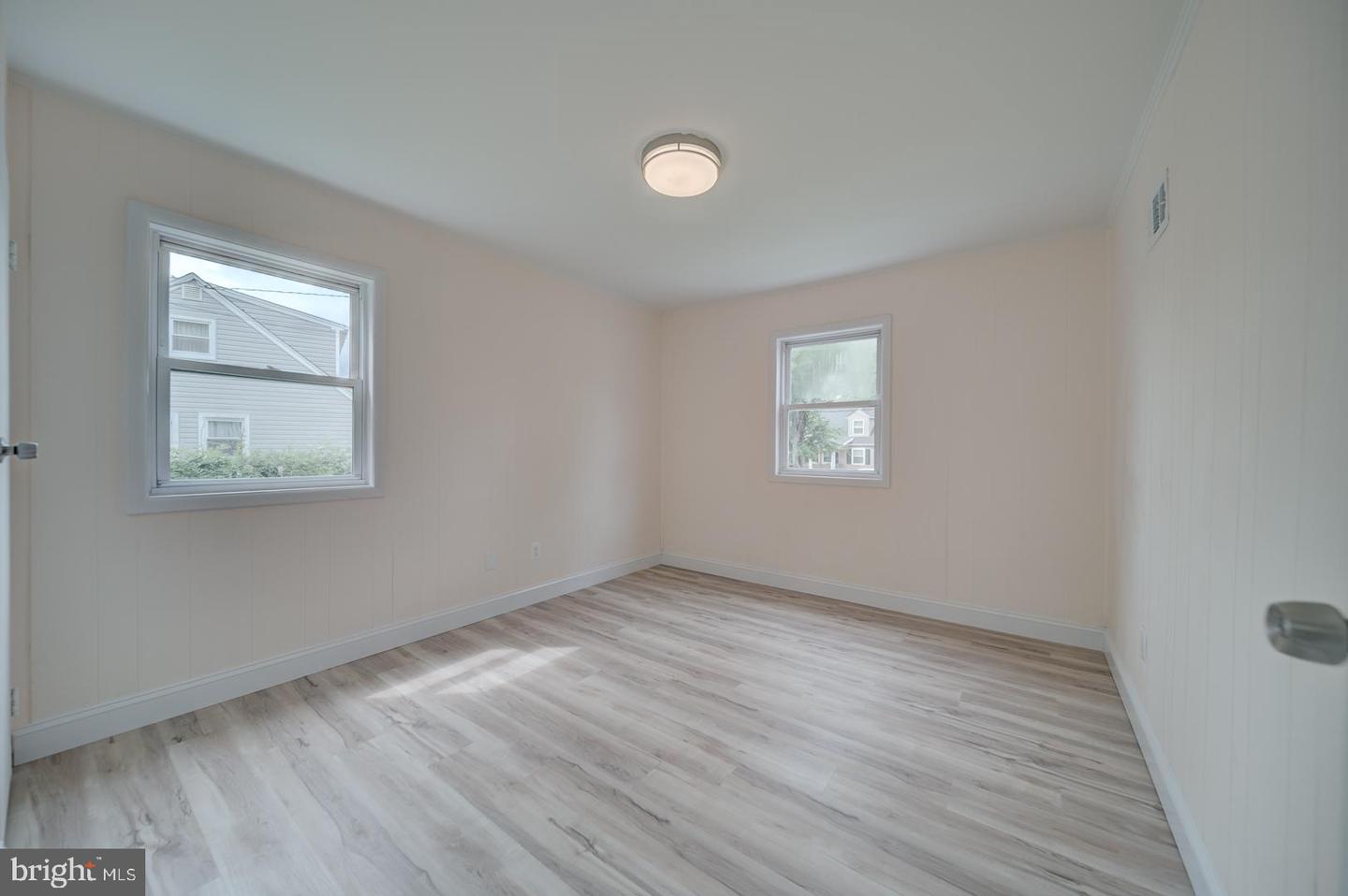 151 MARTIN DR, MANASSAS PARK, Virginia 20111, 3 Bedrooms Bedrooms, ,1 BathroomBathrooms,Residential,For sale,151 MARTIN DR,VAMP2002962 MLS # VAMP2002962