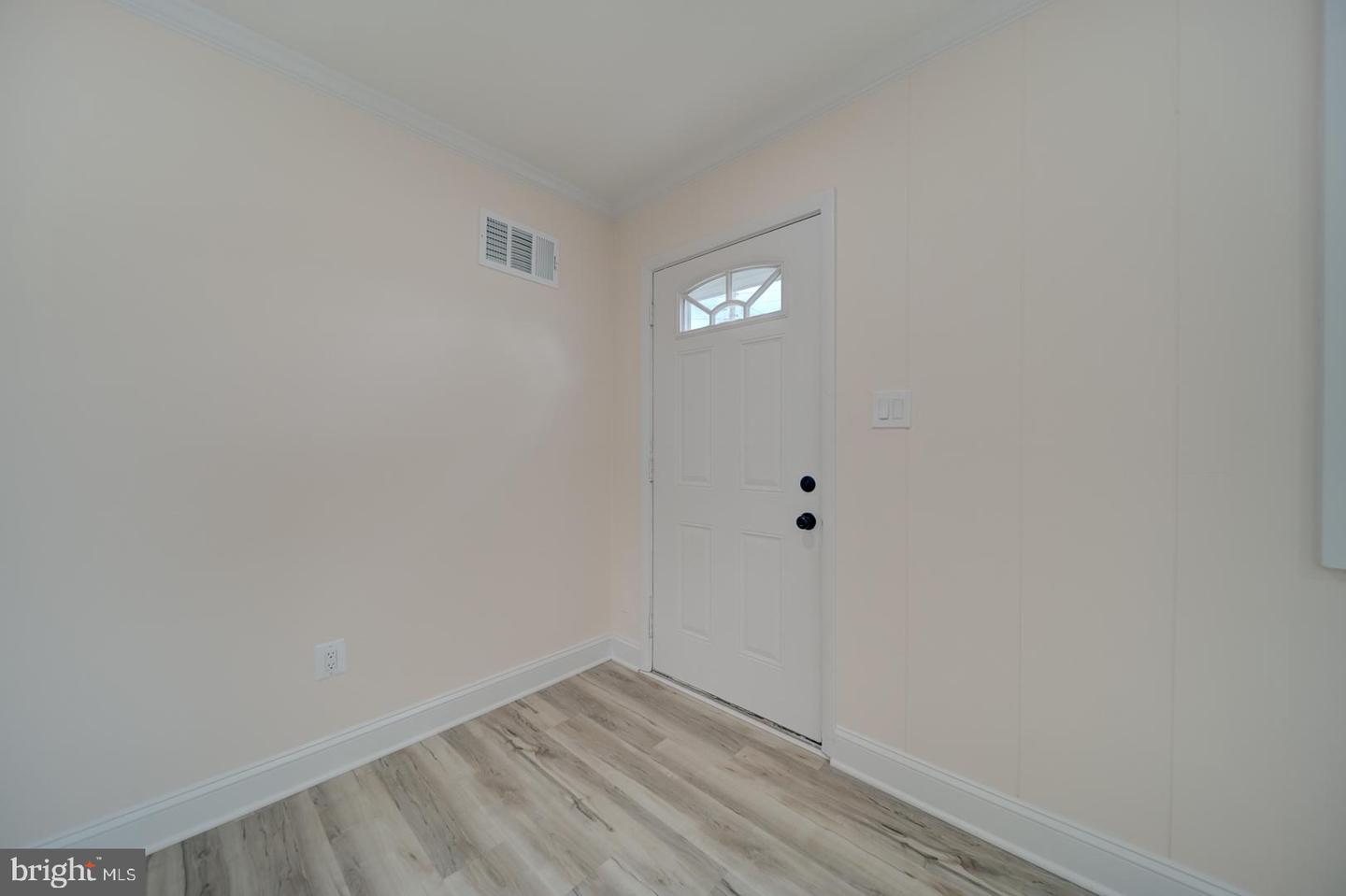 151 MARTIN DR, MANASSAS PARK, Virginia 20111, 3 Bedrooms Bedrooms, ,1 BathroomBathrooms,Residential,For sale,151 MARTIN DR,VAMP2002962 MLS # VAMP2002962