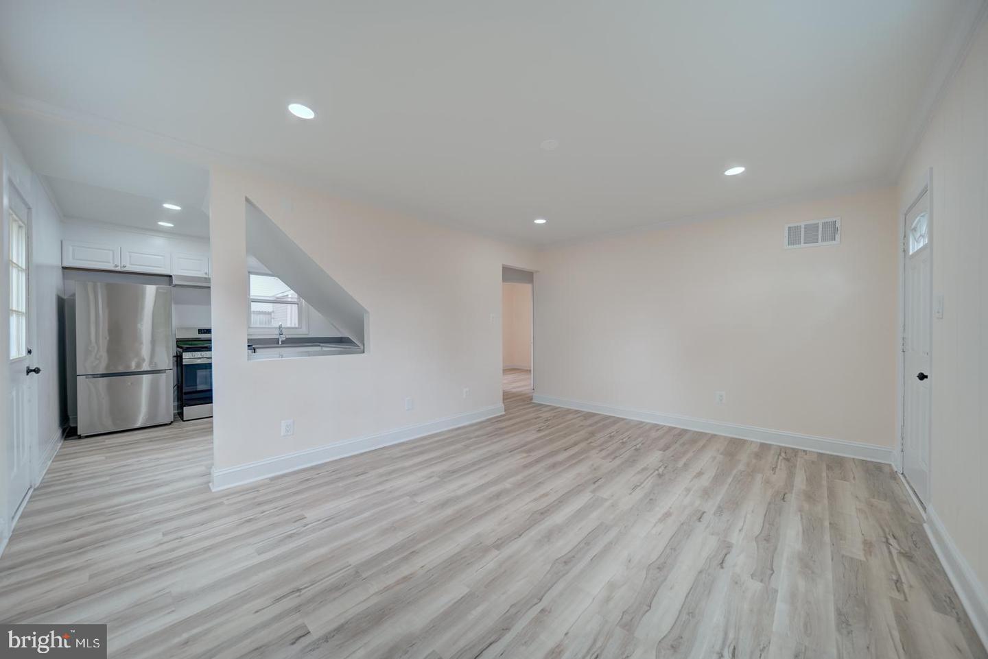 151 MARTIN DR, MANASSAS PARK, Virginia 20111, 3 Bedrooms Bedrooms, ,1 BathroomBathrooms,Residential,For sale,151 MARTIN DR,VAMP2002962 MLS # VAMP2002962