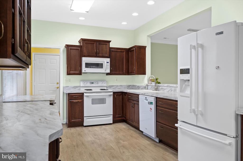 6906 CASTLETON DR, FREDERICKSBURG, Virginia 22407, 3 Bedrooms Bedrooms, ,2 BathroomsBathrooms,Residential,6906 CASTLETON DR,VASP2032910 MLS # VASP2032910