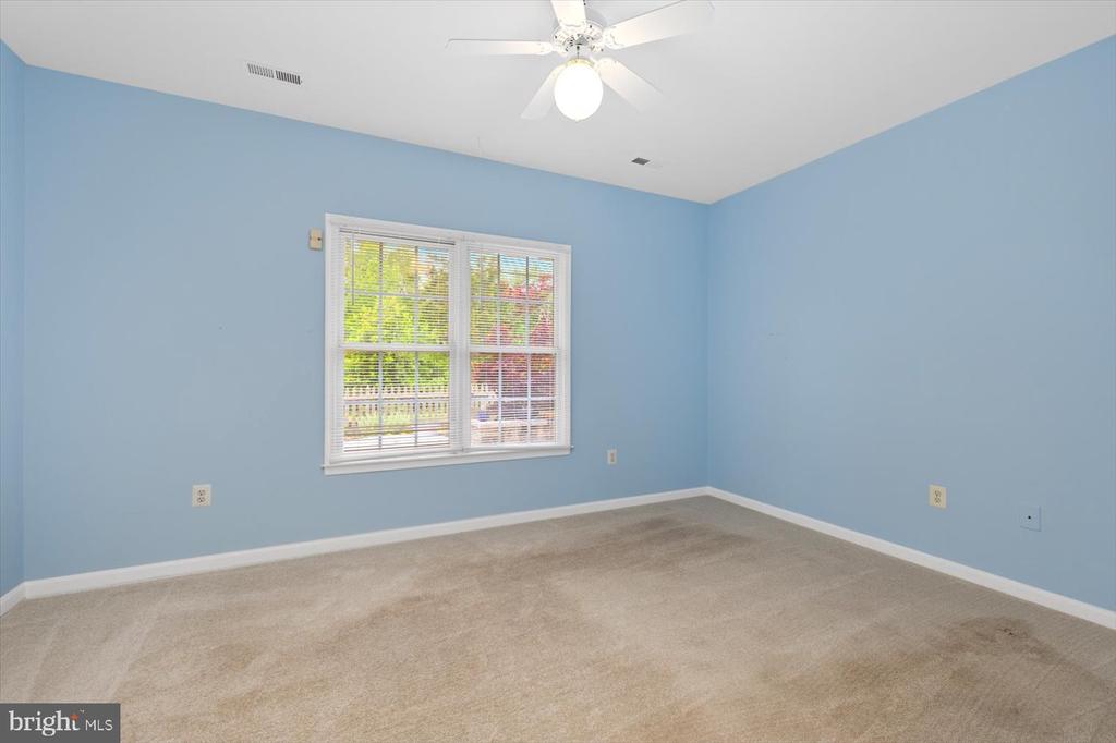 6906 CASTLETON DR, FREDERICKSBURG, Virginia 22407, 3 Bedrooms Bedrooms, ,2 BathroomsBathrooms,Residential,6906 CASTLETON DR,VASP2032910 MLS # VASP2032910