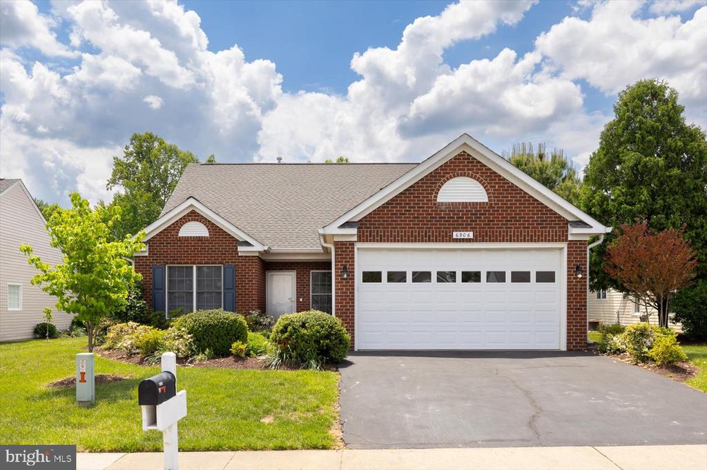 6906 CASTLETON DR, FREDERICKSBURG, Virginia 22407, 3 Bedrooms Bedrooms, ,2 BathroomsBathrooms,Residential,6906 CASTLETON DR,VASP2032910 MLS # VASP2032910