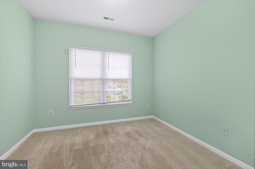 6906 CASTLETON DR, FREDERICKSBURG, Virginia 22407, 3 Bedrooms Bedrooms, ,2 BathroomsBathrooms,Residential,6906 CASTLETON DR,VASP2032910 MLS # VASP2032910