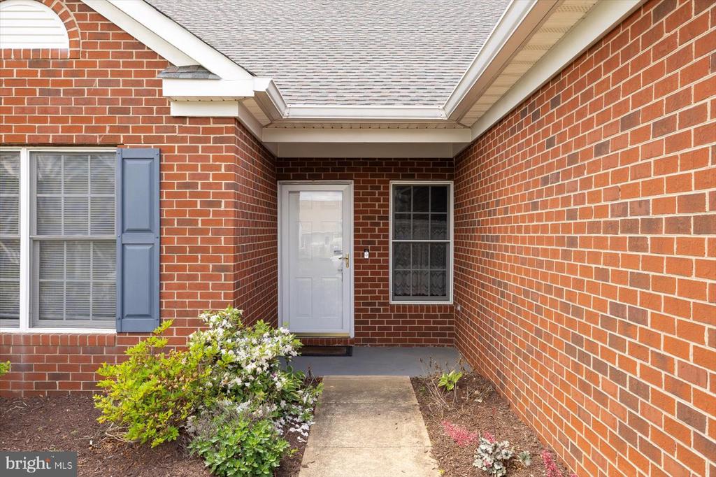 6906 CASTLETON DR, FREDERICKSBURG, Virginia 22407, 3 Bedrooms Bedrooms, ,2 BathroomsBathrooms,Residential,6906 CASTLETON DR,VASP2032910 MLS # VASP2032910