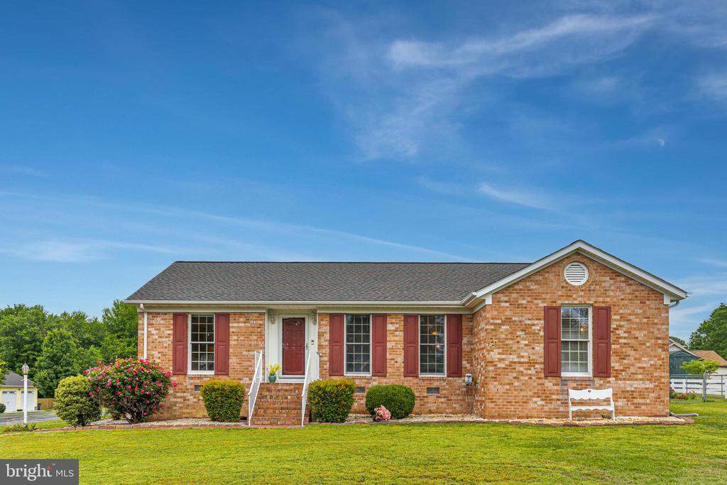 2 JUNIPER CT, FREDERICKSBURG, Virginia 22408, 3 Bedrooms Bedrooms, ,2 BathroomsBathrooms,Residential,2 JUNIPER CT,VASP2032964 MLS # VASP2032964