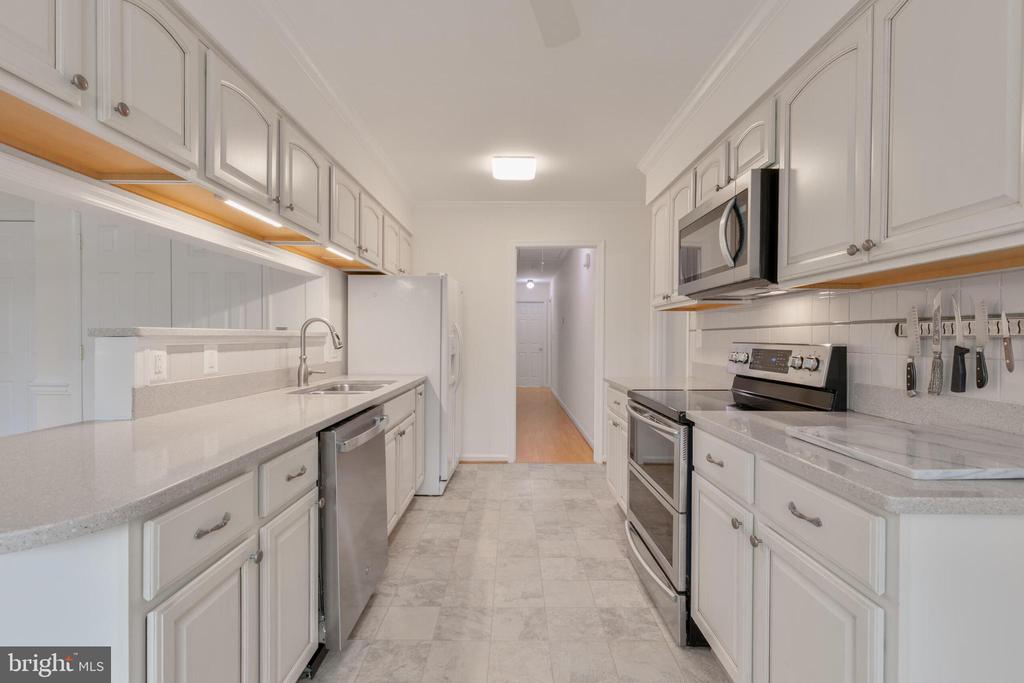 2 JUNIPER CT, FREDERICKSBURG, Virginia 22408, 3 Bedrooms Bedrooms, ,2 BathroomsBathrooms,Residential,2 JUNIPER CT,VASP2032964 MLS # VASP2032964