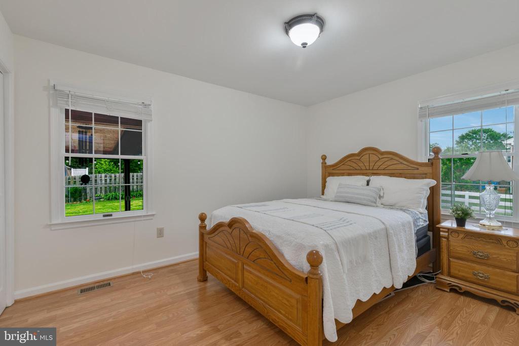 2 JUNIPER CT, FREDERICKSBURG, Virginia 22408, 3 Bedrooms Bedrooms, ,2 BathroomsBathrooms,Residential,2 JUNIPER CT,VASP2032964 MLS # VASP2032964