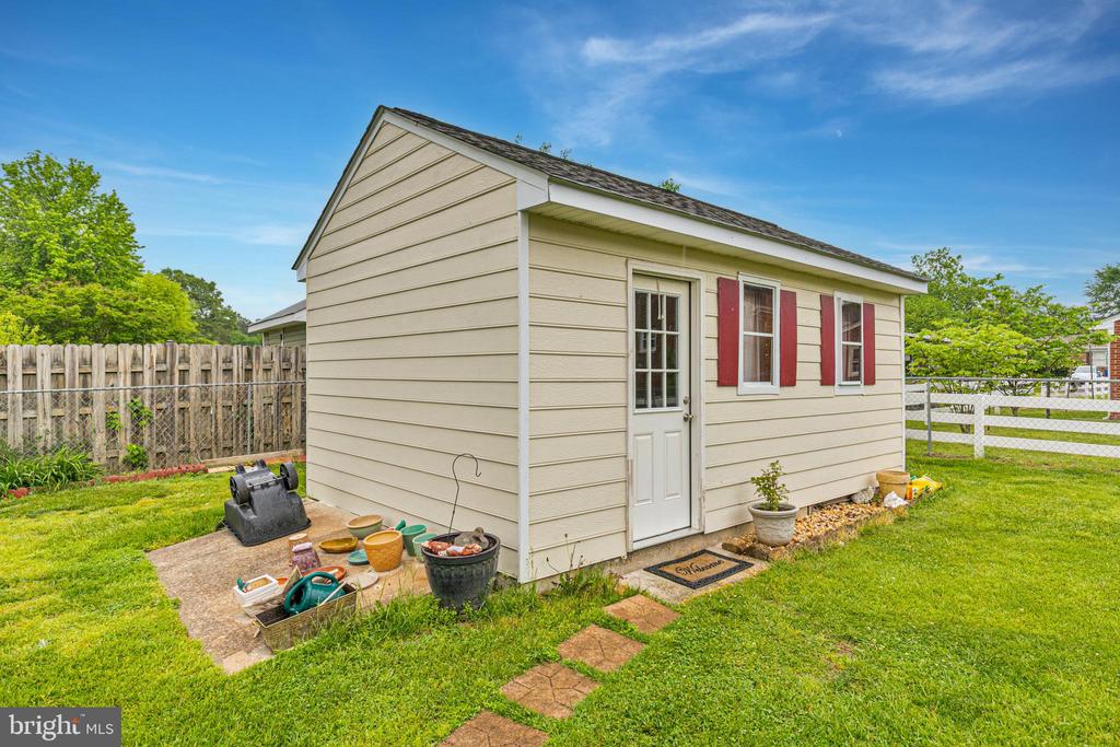2 JUNIPER CT, FREDERICKSBURG, Virginia 22408, 3 Bedrooms Bedrooms, ,2 BathroomsBathrooms,Residential,2 JUNIPER CT,VASP2032964 MLS # VASP2032964