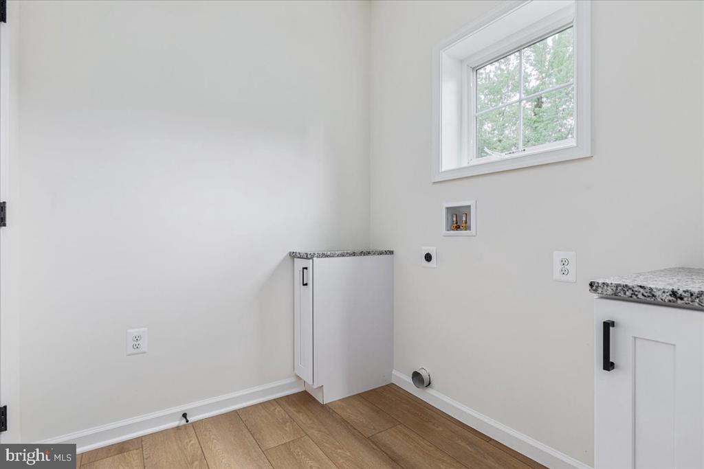 67 HORNER ST, WARRENTON, Virginia 20186, 3 Bedrooms Bedrooms, ,3 BathroomsBathrooms,Residential,67 HORNER ST,VAFQ2016202 MLS # VAFQ2016202
