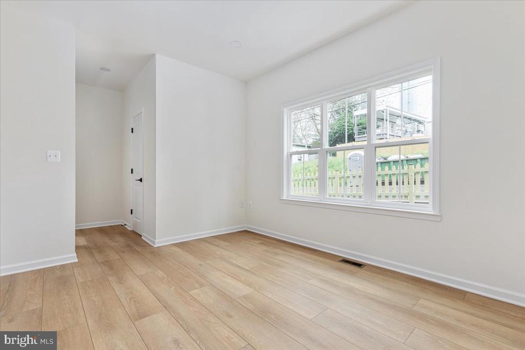 67 HORNER ST, WARRENTON, Virginia 20186, 3 Bedrooms Bedrooms, ,3 BathroomsBathrooms,Residential,67 HORNER ST,VAFQ2016202 MLS # VAFQ2016202