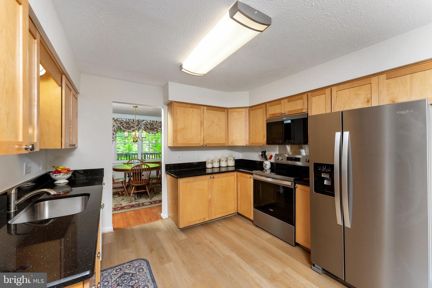 6005 MAKELY DR, FAIRFAX STATION, Virginia 22039, 4 Bedrooms Bedrooms, ,3 BathroomsBathrooms,Residential,For sale,6005 MAKELY DR,VAFX2232334 MLS # VAFX2232334