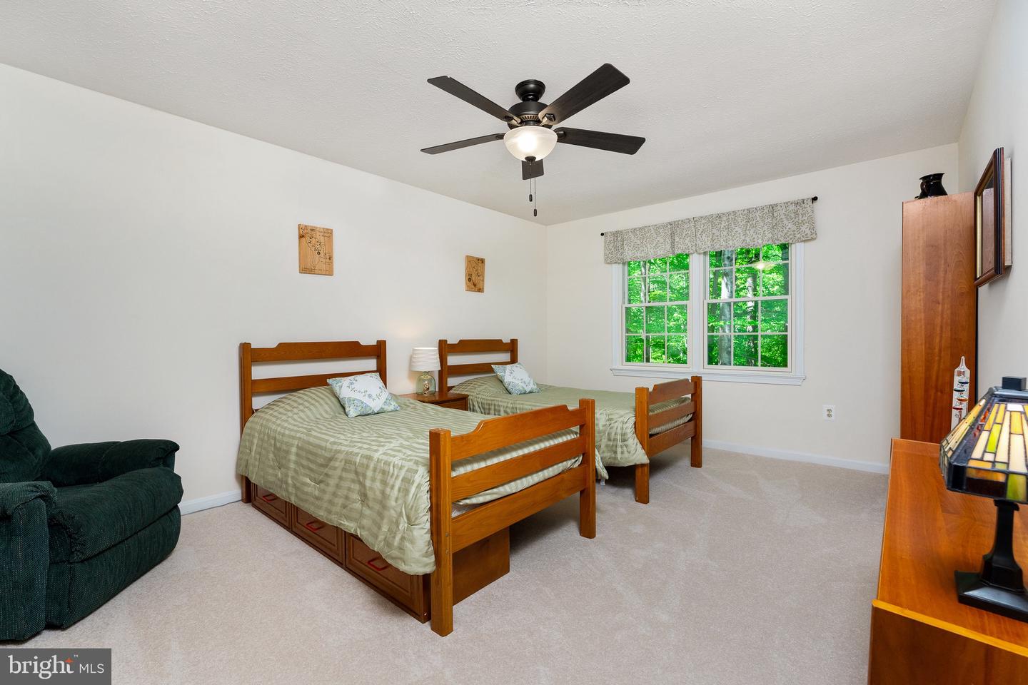 6005 MAKELY DR, FAIRFAX STATION, Virginia 22039, 4 Bedrooms Bedrooms, ,3 BathroomsBathrooms,Residential,For sale,6005 MAKELY DR,VAFX2232334 MLS # VAFX2232334