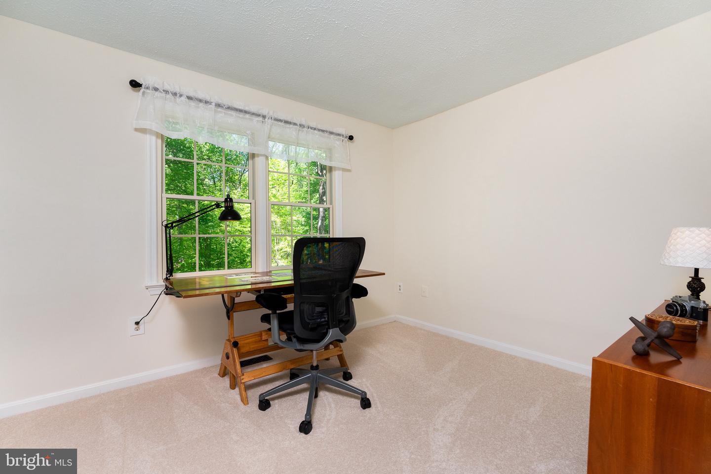 6005 MAKELY DR, FAIRFAX STATION, Virginia 22039, 4 Bedrooms Bedrooms, ,3 BathroomsBathrooms,Residential,For sale,6005 MAKELY DR,VAFX2232334 MLS # VAFX2232334