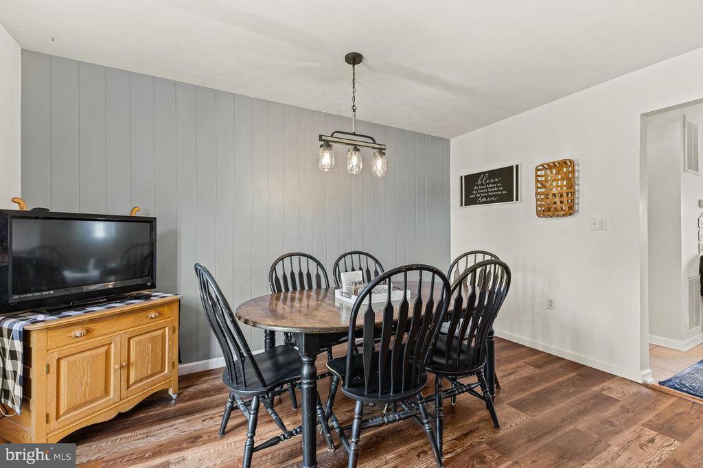 111 DEERFIELD ESTATES DR, STANLEY, Virginia 22851, 4 Bedrooms Bedrooms, ,2 BathroomsBathrooms,Residential,111 DEERFIELD ESTATES DR,VAPA2004860 MLS # VAPA2004860