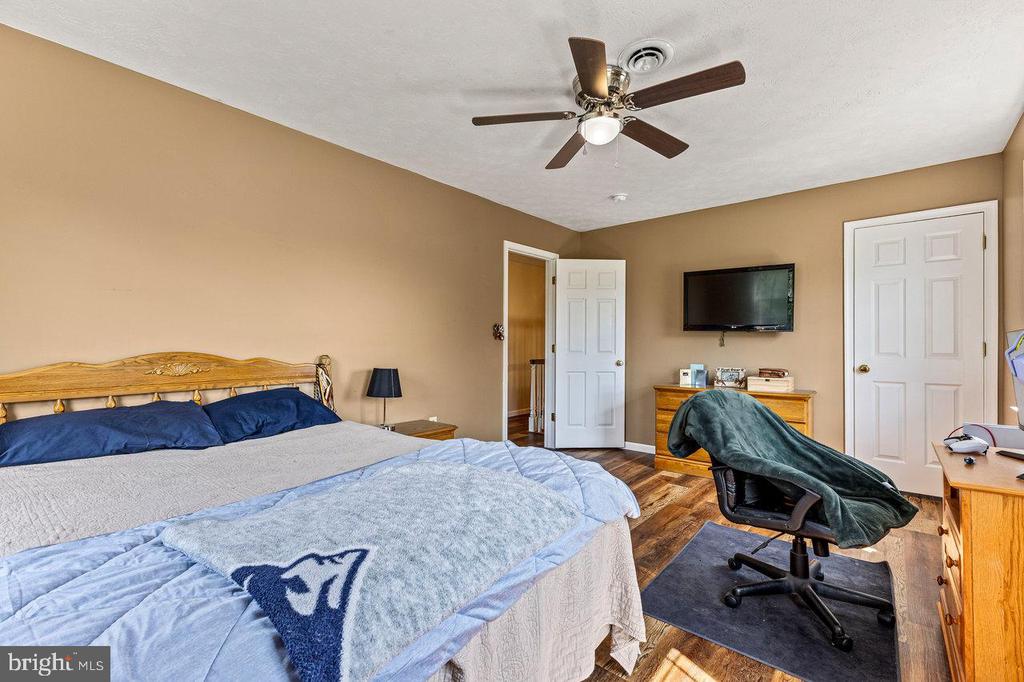111 DEERFIELD ESTATES DR, STANLEY, Virginia 22851, 4 Bedrooms Bedrooms, ,2 BathroomsBathrooms,Residential,111 DEERFIELD ESTATES DR,VAPA2004860 MLS # VAPA2004860