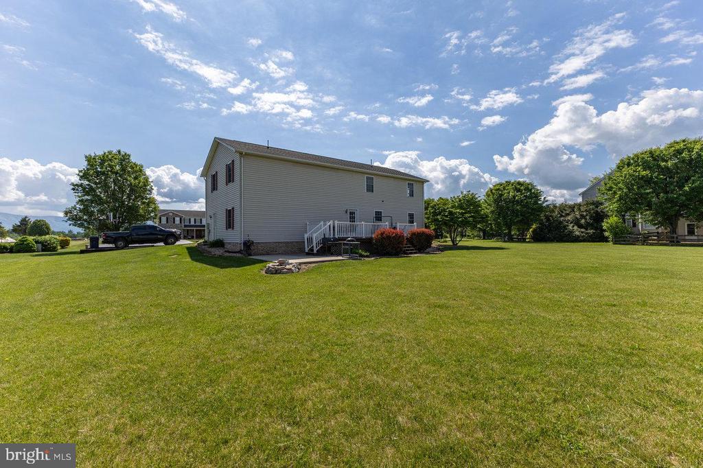 111 DEERFIELD ESTATES DR, STANLEY, Virginia 22851, 4 Bedrooms Bedrooms, ,2 BathroomsBathrooms,Residential,111 DEERFIELD ESTATES DR,VAPA2004860 MLS # VAPA2004860