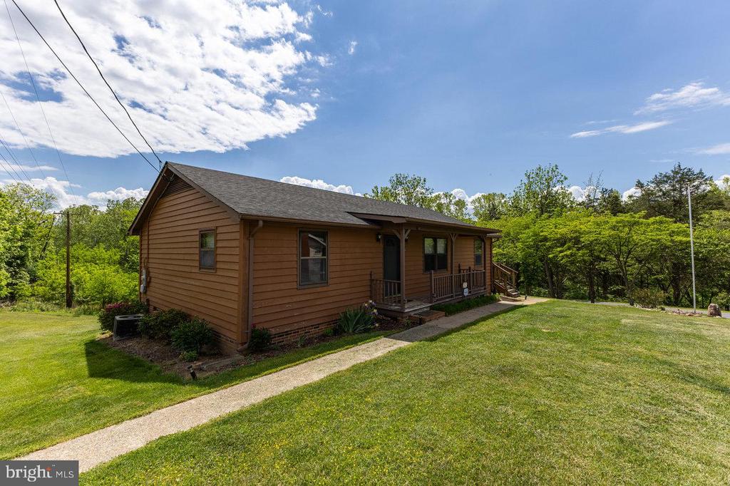 113 DOCK ST, LURAY, Virginia 22835, 3 Bedrooms Bedrooms, ,2 BathroomsBathrooms,Residential,113 DOCK ST,VAPA2004872 MLS # VAPA2004872