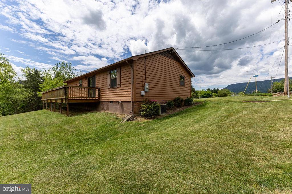 113 DOCK ST, LURAY, Virginia 22835, 3 Bedrooms Bedrooms, ,2 BathroomsBathrooms,Residential,113 DOCK ST,VAPA2004872 MLS # VAPA2004872