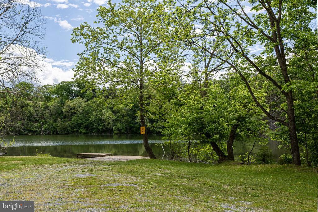113 DOCK ST, LURAY, Virginia 22835, 3 Bedrooms Bedrooms, ,2 BathroomsBathrooms,Residential,113 DOCK ST,VAPA2004872 MLS # VAPA2004872