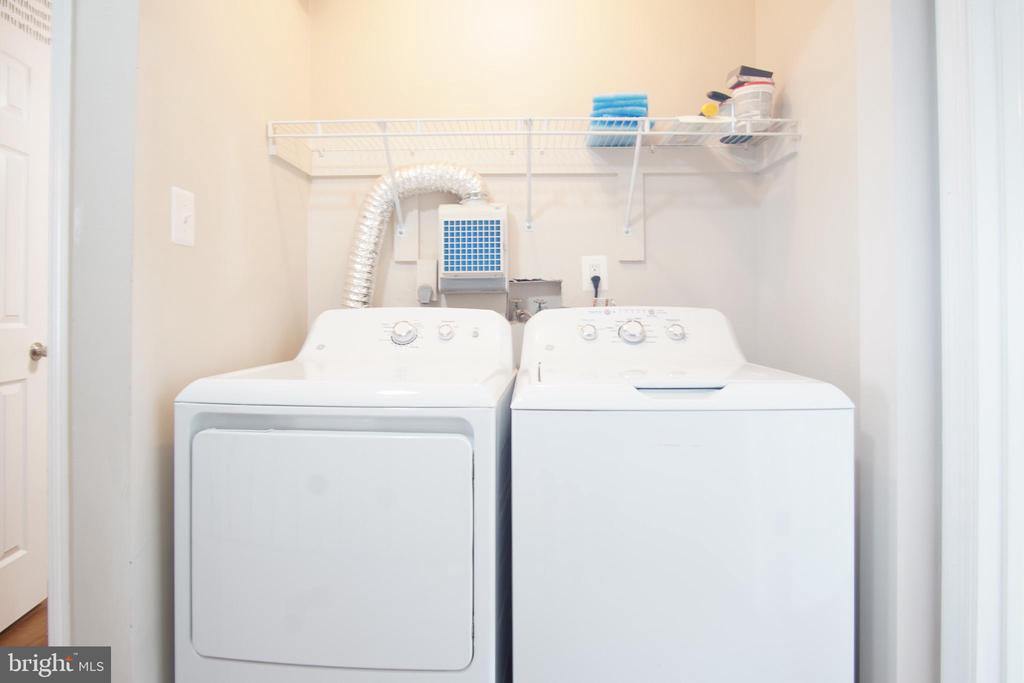 2909 BRIARWOOD LN, FREDERICKSBURG, Virginia 22408, 3 Bedrooms Bedrooms, ,2 BathroomsBathrooms,Residential,BROOKWOOD,2909 BRIARWOOD LN,VASP2032980 MLS # VASP2032980