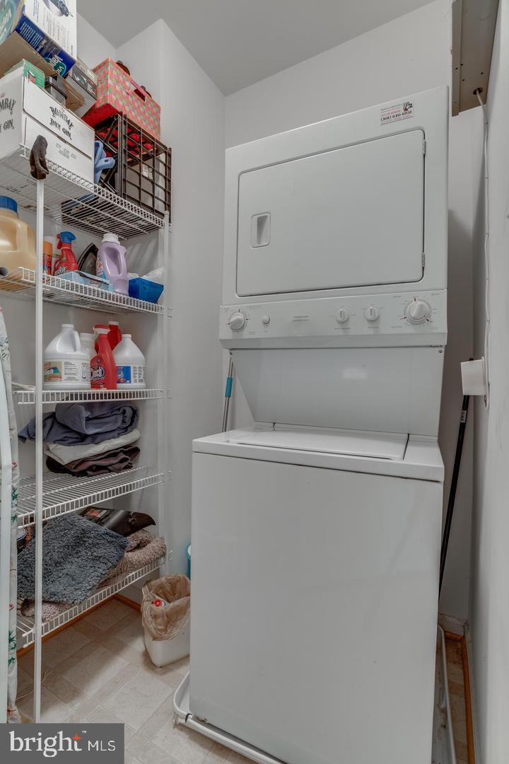 8507 HALLIE ROSE PL #157, ALEXANDRIA, Virginia 22309, 3 Bedrooms Bedrooms, ,2 BathroomsBathrooms,Residential,For sale,8507 HALLIE ROSE PL #157,VAFX2232572 MLS # VAFX2232572