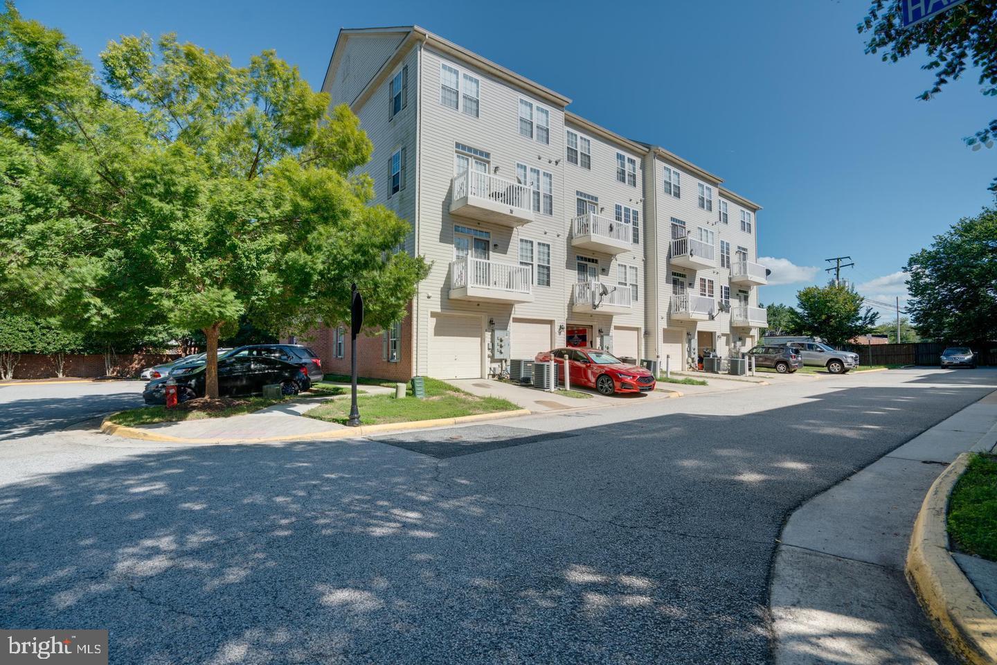 8507 HALLIE ROSE PL #157, ALEXANDRIA, Virginia 22309, 3 Bedrooms Bedrooms, ,2 BathroomsBathrooms,Residential,For sale,8507 HALLIE ROSE PL #157,VAFX2232572 MLS # VAFX2232572