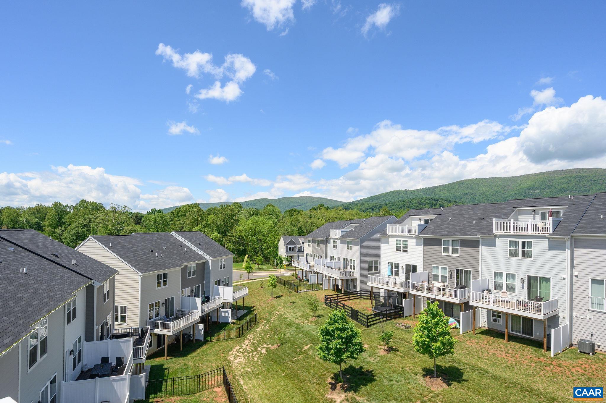 4422 ALSTON ST, CROZET, Virginia 22932, 3 Bedrooms Bedrooms, ,3 BathroomsBathrooms,Residential,ROOF deck, END-unit, 2300 sq ft Pleasant Green tow,4422 ALSTON ST,664263 MLS # 664263