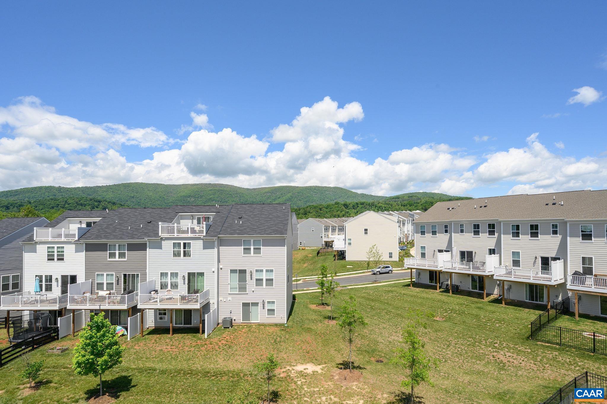 4422 ALSTON ST, CROZET, Virginia 22932, 3 Bedrooms Bedrooms, ,3 BathroomsBathrooms,Residential,ROOF deck, END-unit, 2300 sq ft Pleasant Green tow,4422 ALSTON ST,664263 MLS # 664263
