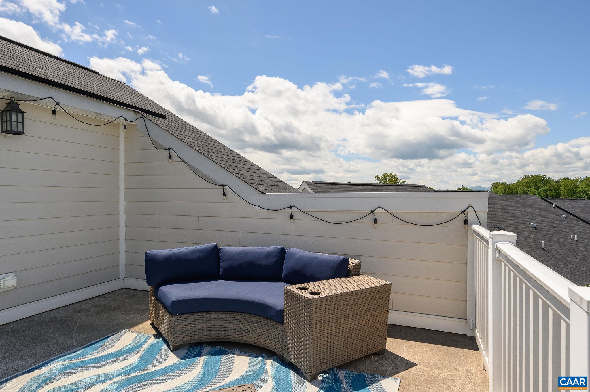 4422 ALSTON ST, CROZET, Virginia 22932, 3 Bedrooms Bedrooms, ,3 BathroomsBathrooms,Residential,ROOF deck, END-unit, 2300 sq ft Pleasant Green tow,4422 ALSTON ST,664263 MLS # 664263