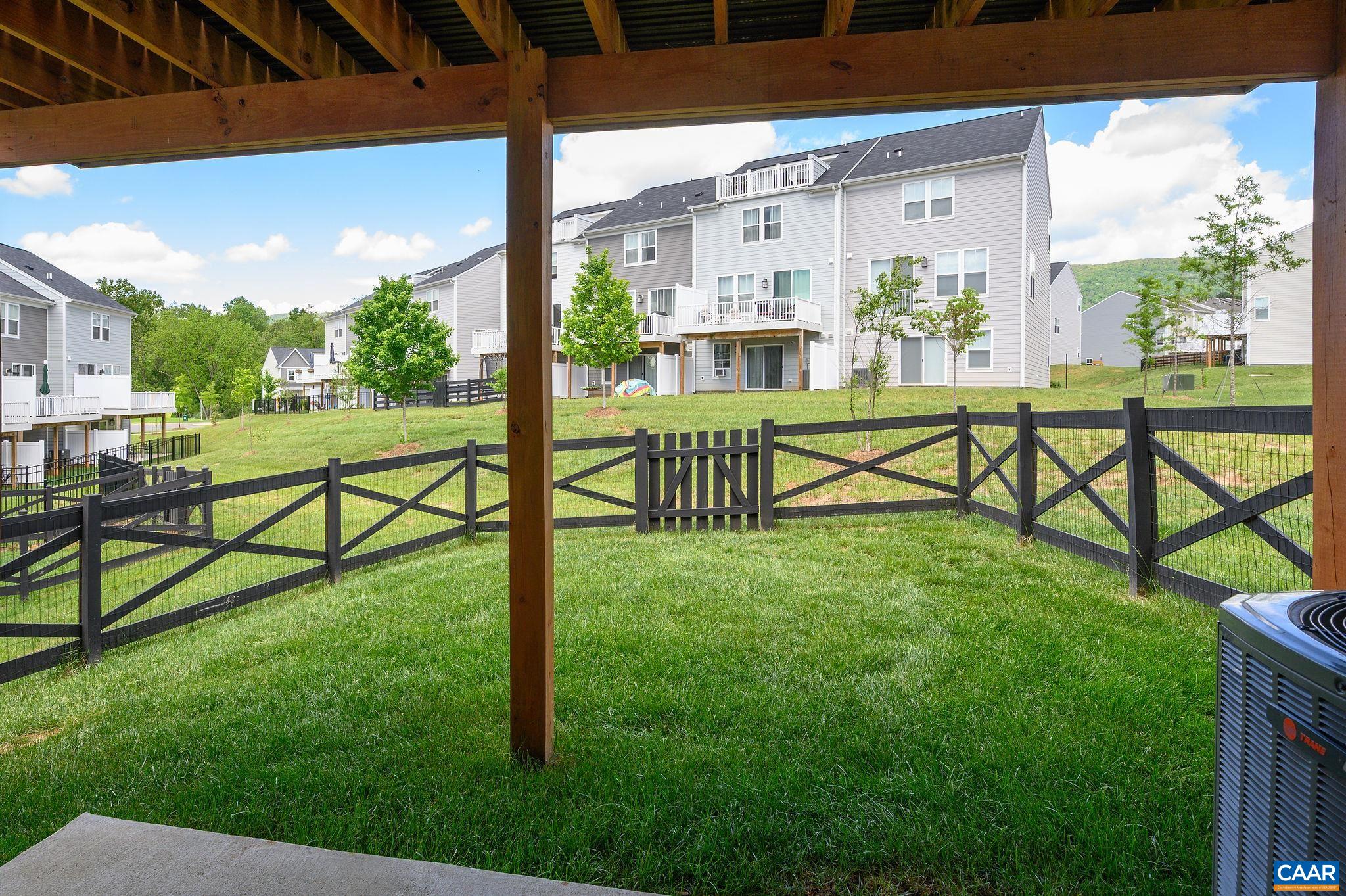 4422 ALSTON ST, CROZET, Virginia 22932, 3 Bedrooms Bedrooms, ,3 BathroomsBathrooms,Residential,ROOF deck, END-unit, 2300 sq ft Pleasant Green tow,4422 ALSTON ST,664263 MLS # 664263