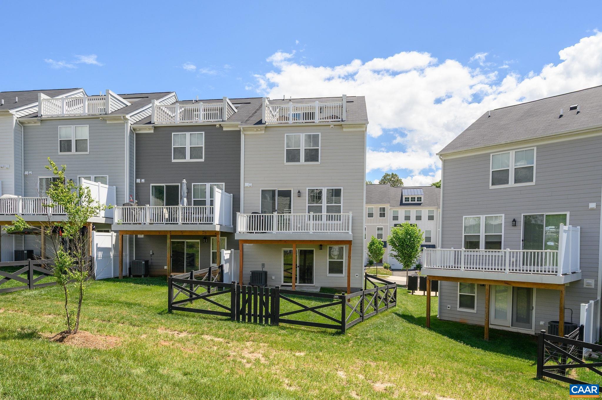 4422 ALSTON ST, CROZET, Virginia 22932, 3 Bedrooms Bedrooms, ,3 BathroomsBathrooms,Residential,ROOF deck, END-unit, 2300 sq ft Pleasant Green tow,4422 ALSTON ST,664263 MLS # 664263