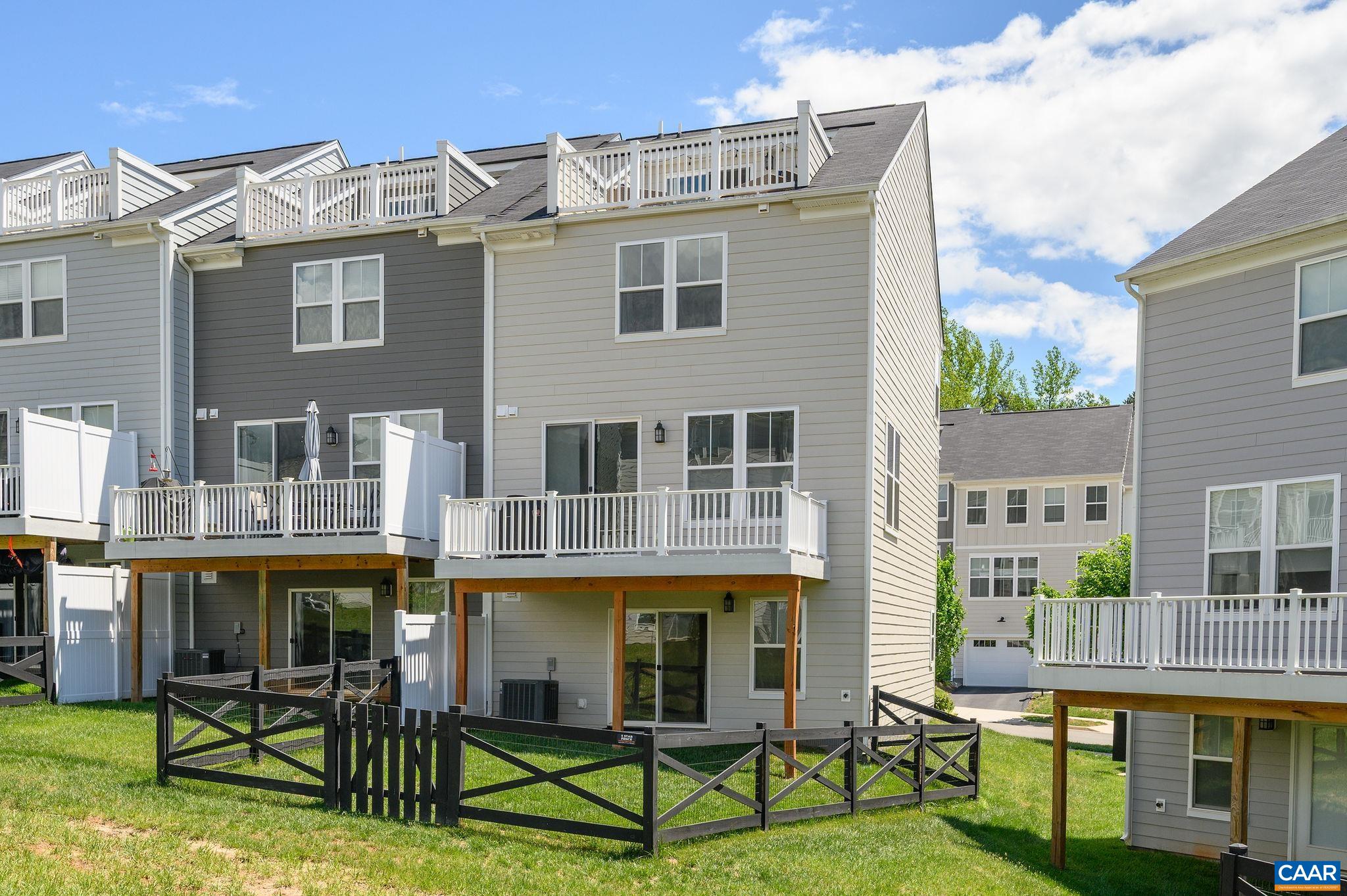 4422 ALSTON ST, CROZET, Virginia 22932, 3 Bedrooms Bedrooms, ,3 BathroomsBathrooms,Residential,ROOF deck, END-unit, 2300 sq ft Pleasant Green tow,4422 ALSTON ST,664263 MLS # 664263