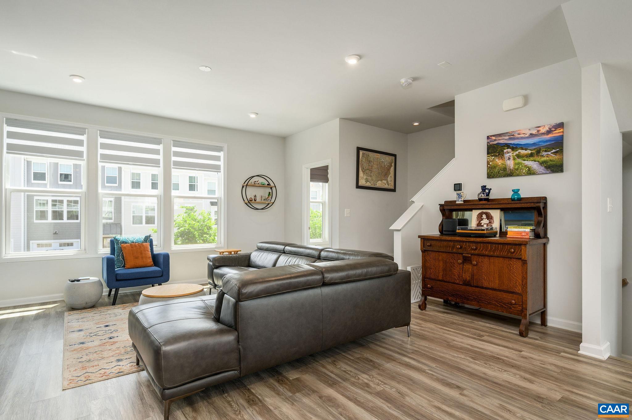 4422 ALSTON ST, CROZET, Virginia 22932, 3 Bedrooms Bedrooms, ,3 BathroomsBathrooms,Residential,ROOF deck, END-unit, 2300 sq ft Pleasant Green tow,4422 ALSTON ST,664263 MLS # 664263