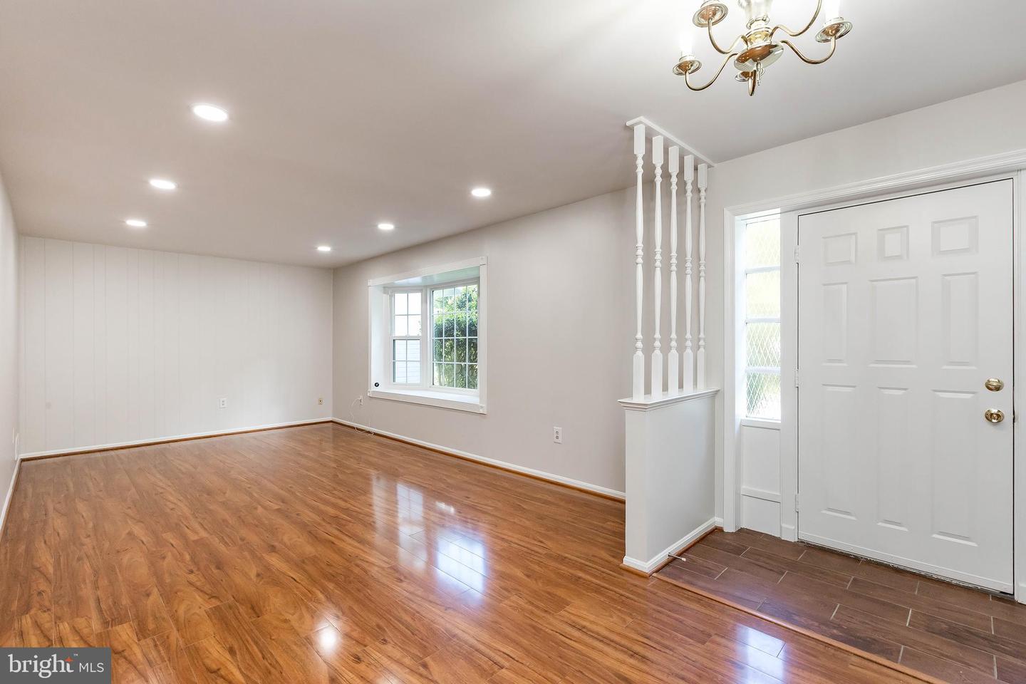 5310 ORCHARDSON CT, FAIRFAX, Virginia 22032, 4 Bedrooms Bedrooms, ,2 BathroomsBathrooms,Residential,For sale,5310 ORCHARDSON CT,VAFX2233078 MLS # VAFX2233078