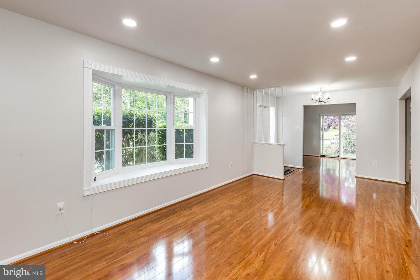 5310 ORCHARDSON CT, FAIRFAX, Virginia 22032, 4 Bedrooms Bedrooms, ,2 BathroomsBathrooms,Residential,For sale,5310 ORCHARDSON CT,VAFX2233078 MLS # VAFX2233078