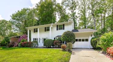 5310 ORCHARDSON CT, FAIRFAX, Virginia 22032, 4 Bedrooms Bedrooms, ,2 BathroomsBathrooms,Residential,For sale,5310 ORCHARDSON CT,VAFX2233078 MLS # VAFX2233078
