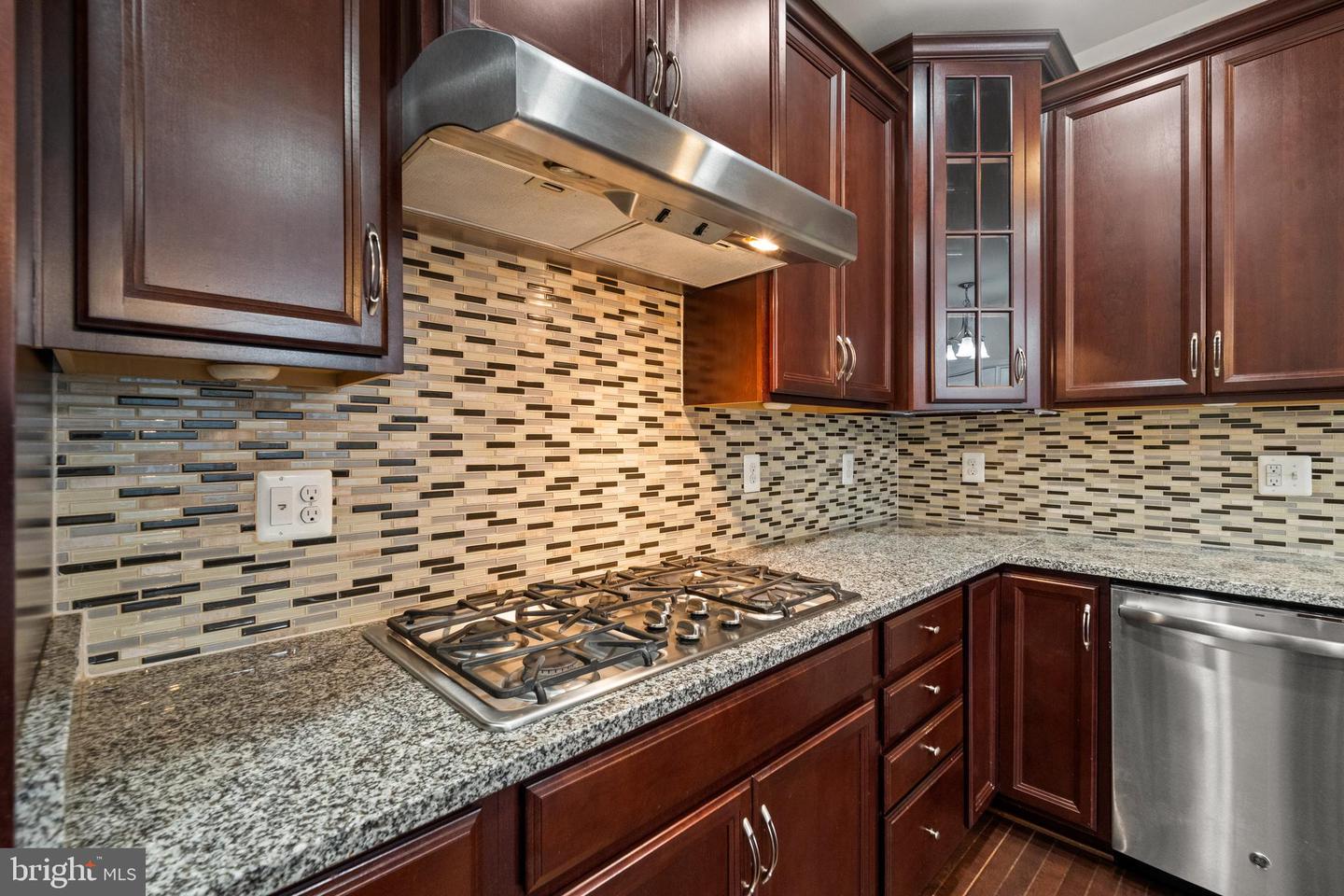 43009 SOUTHVIEW MANOR DR, ASHBURN, Virginia 20148, 4 Bedrooms Bedrooms, ,3 BathroomsBathrooms,Residential,For sale,43009 SOUTHVIEW MANOR DR,VALO2093274 MLS # VALO2093274